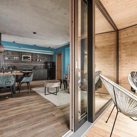 Hypo Appartments *