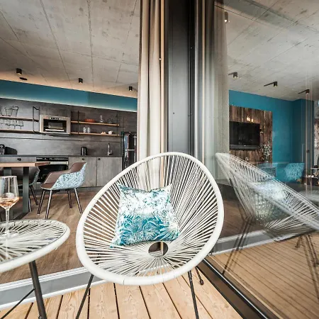 Hypo Appartments *
